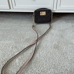 Micheal Kors Small Brown Crossbody
